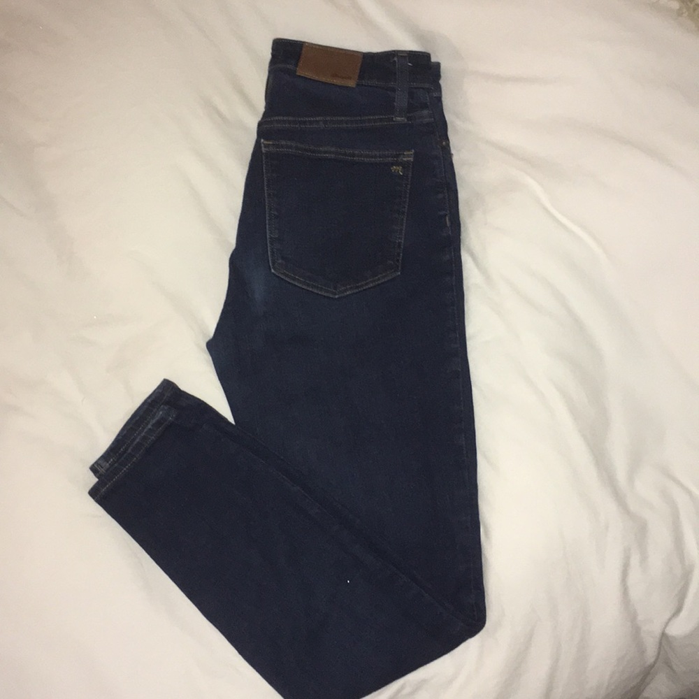 Madewell high-rise jeans medium-dark denim wash